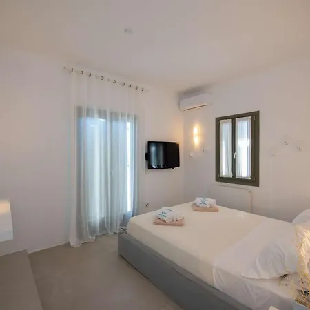 Margi Калафатис